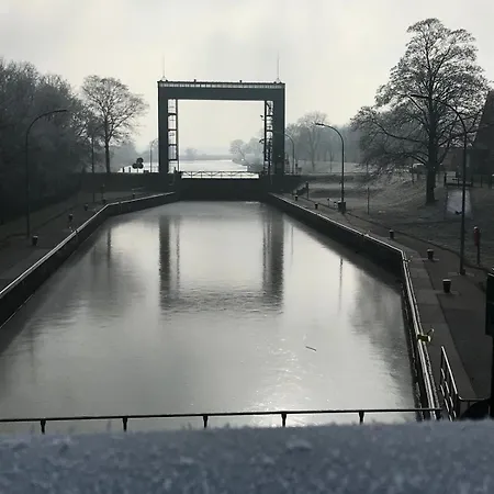 Schleusenmeistergehoeft * Gottesgnaden